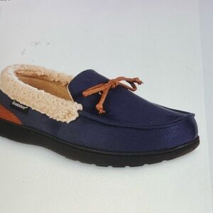 Isotoner Men’s Microsuede Vincent Moccasin  Memory Foam Slippers Size 13-14 Navy